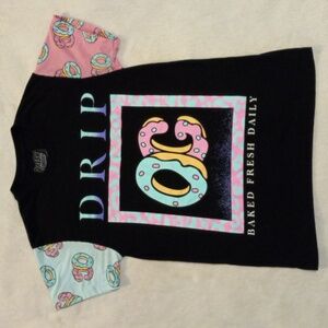 Fresh Laundry Drip OG Graphic Tee Men’s M Vibrant Design Excellent